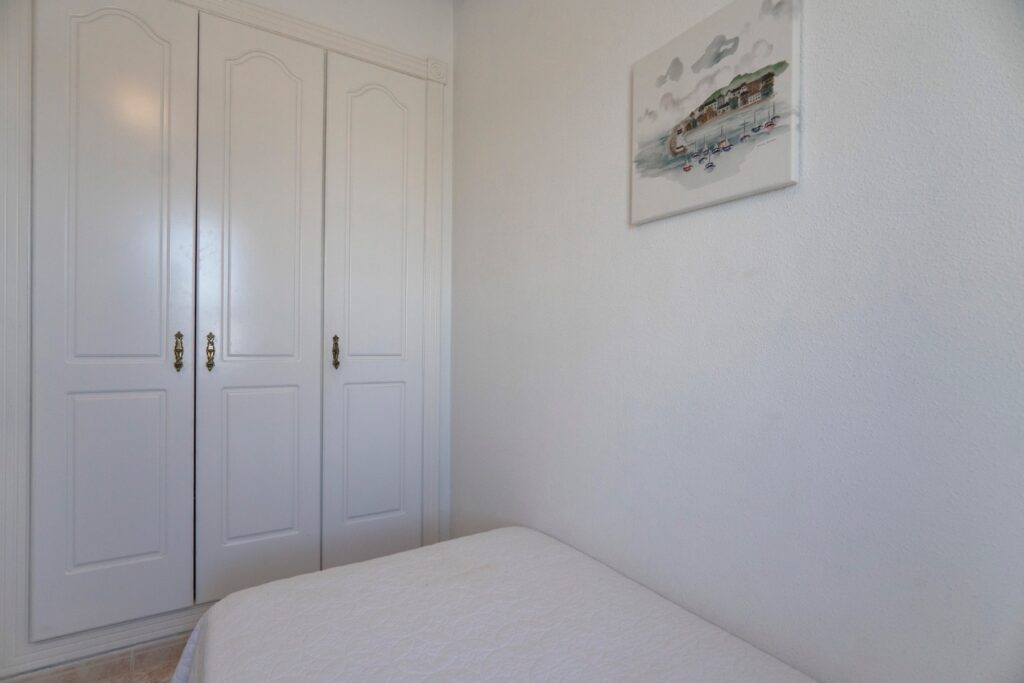 o_1iocqbrpr864l29jee1id1p1c40