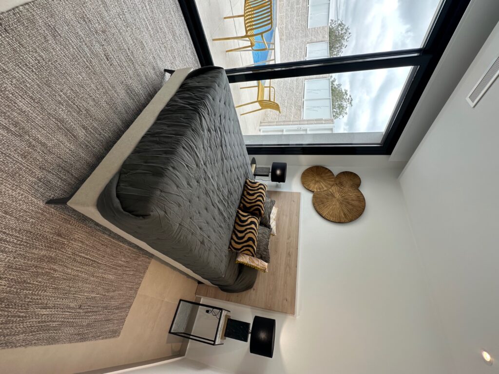 o_1iopmlo6o1ltr1uuc3du1g4tfk71k